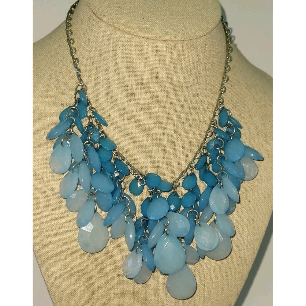 Blue Faceted Teardrop Fringe Bib Statement Necklace Silver Tone 16in 62g